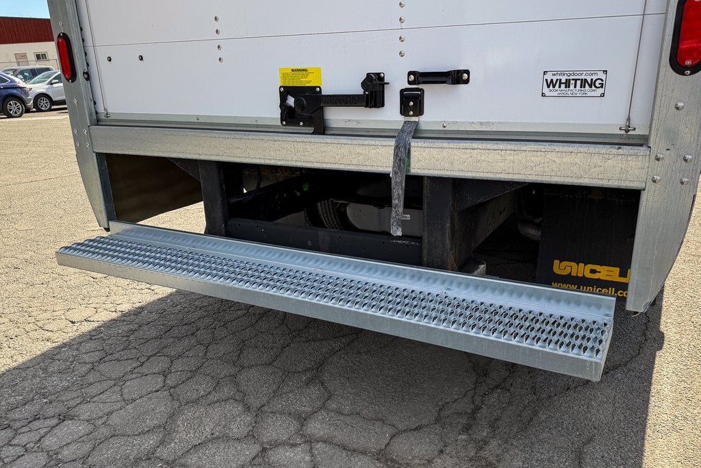 2026 Ford E-Series Base Image 27 of 31