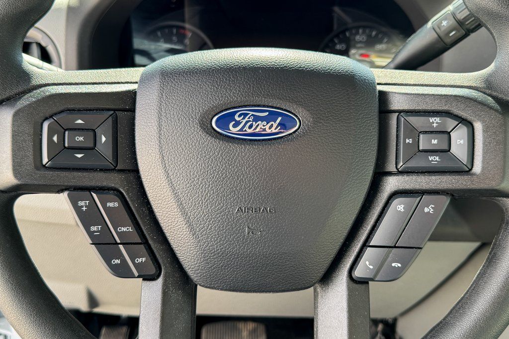 2026 Ford E-Series Base Image 14 of 31