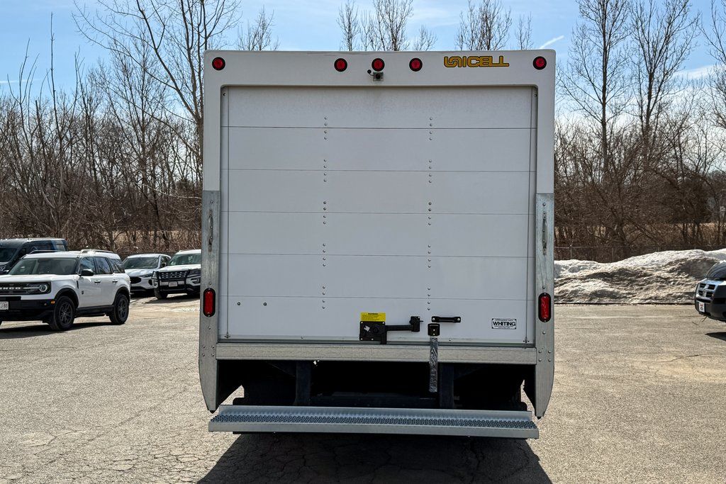 2026 Ford E-Series Base Image 11 of 31