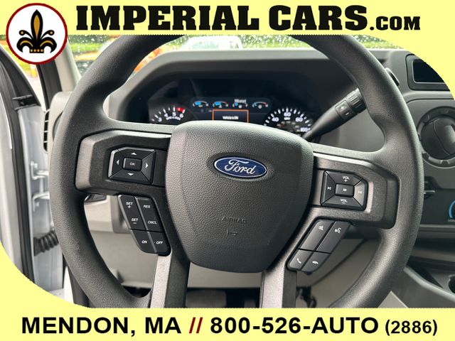 2026 Ford E-Series Base Image 16 of 25