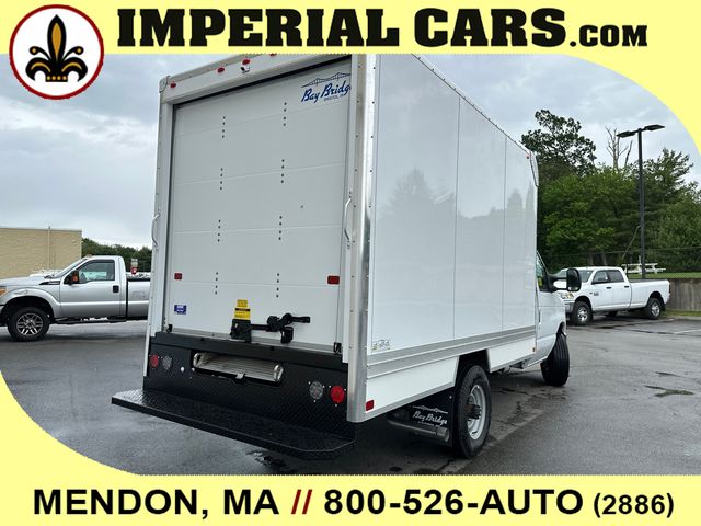 2026 Ford E-Series Base Image 5 of 25
