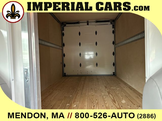 2026 Ford E-Series Base Image 9 of 25