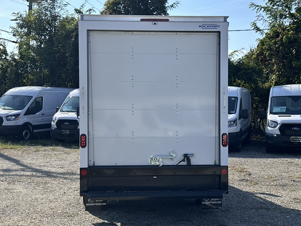 2026 Ford E-Series Base Image 8 of 31