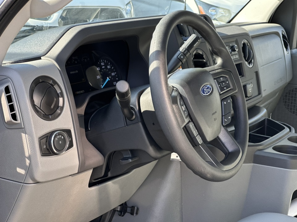 2026 Ford E-Series Base Image 13 of 31
