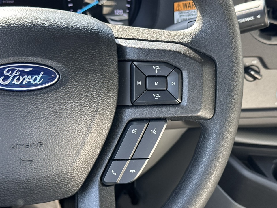 2026 Ford E-Series Base Image 16 of 31