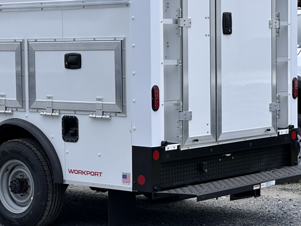 2026 Ford E-Series Base Image 37 of 39