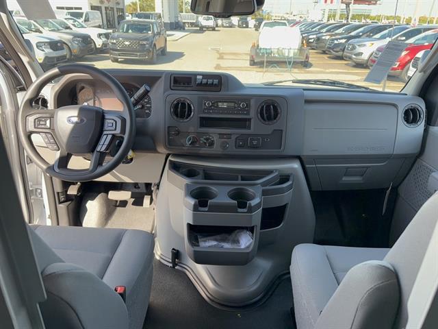 2026 Ford E-Series Base Image 30 of 34