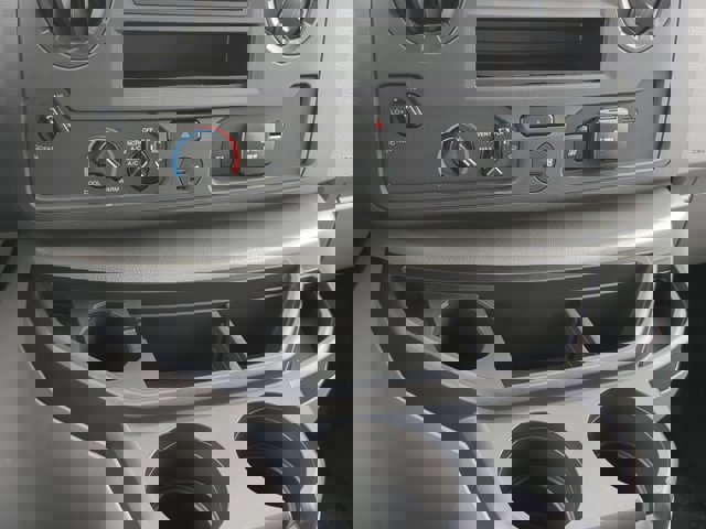 2026 Ford E-Series Base Image 11 of 23