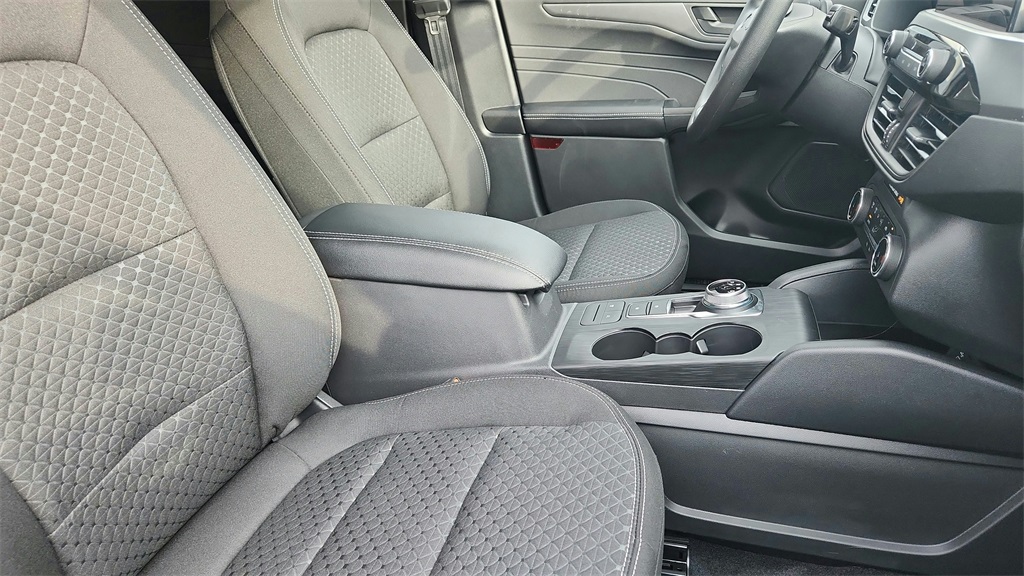 2026 Ford Escape Active Image 13 of 31