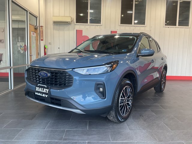 2026 Ford Escape PHEV Image 1 of 27