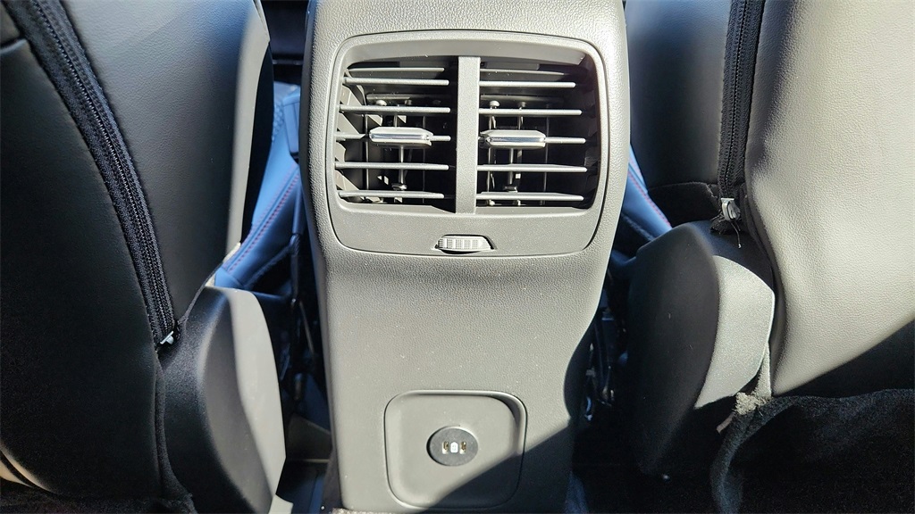 2026 Ford Escape ST-Line Image 22 of 31