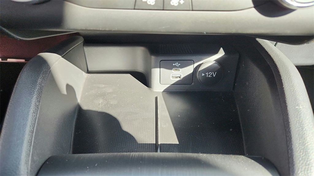 2026 Ford Escape ST-Line Image 31 of 31