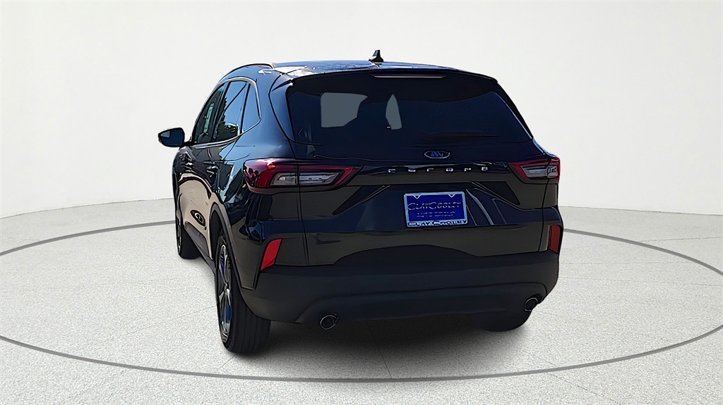 2026 Ford Escape ST-Line Image 6 of 31