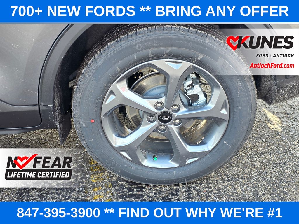 2026 Ford Escape ST-Line Image 11 of 54