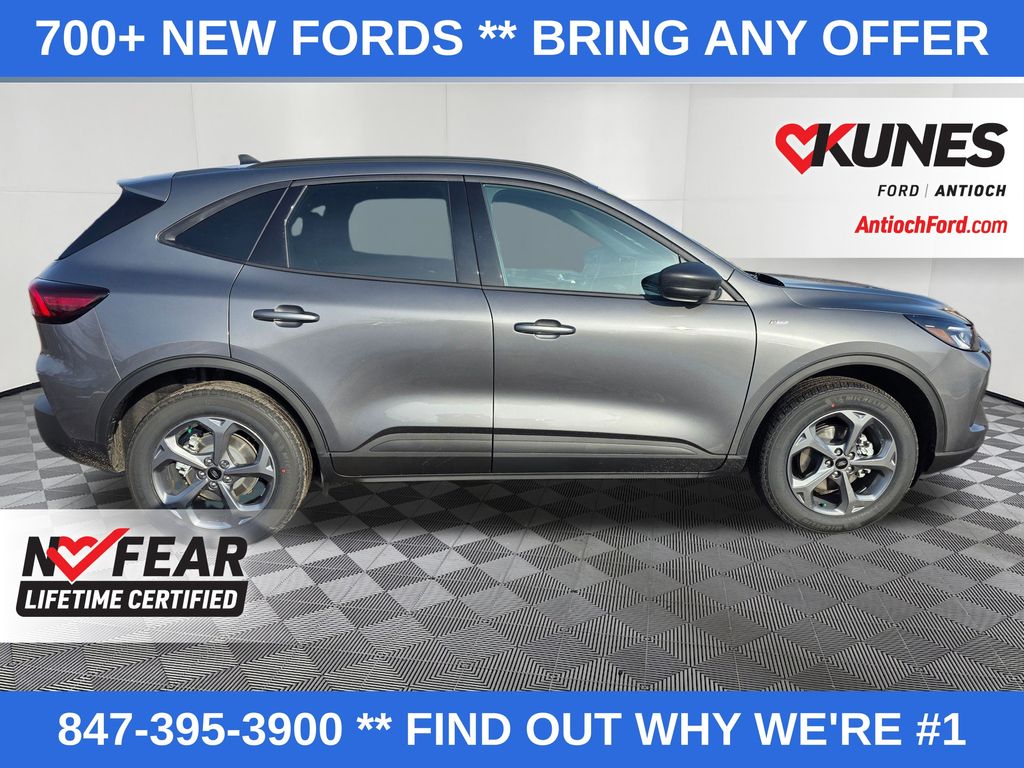 2026 Ford Escape ST-Line Image 4 of 54