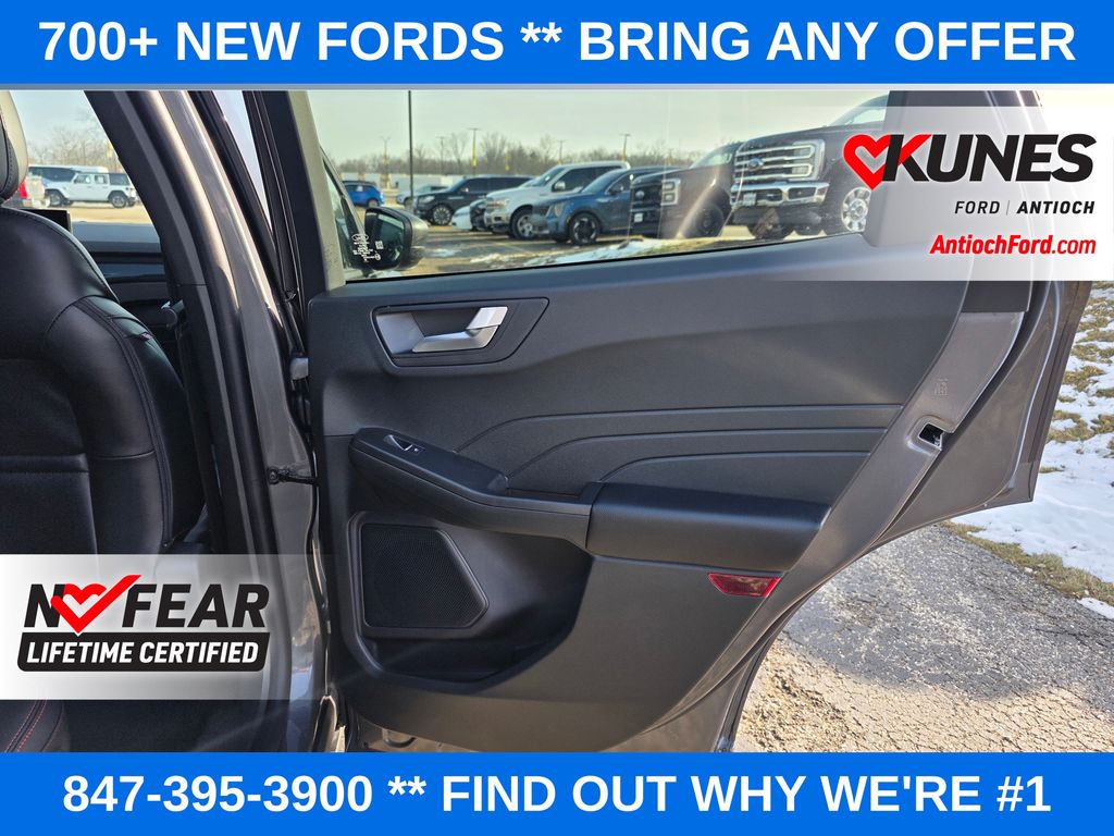 2026 Ford Escape ST-Line Image 43 of 54