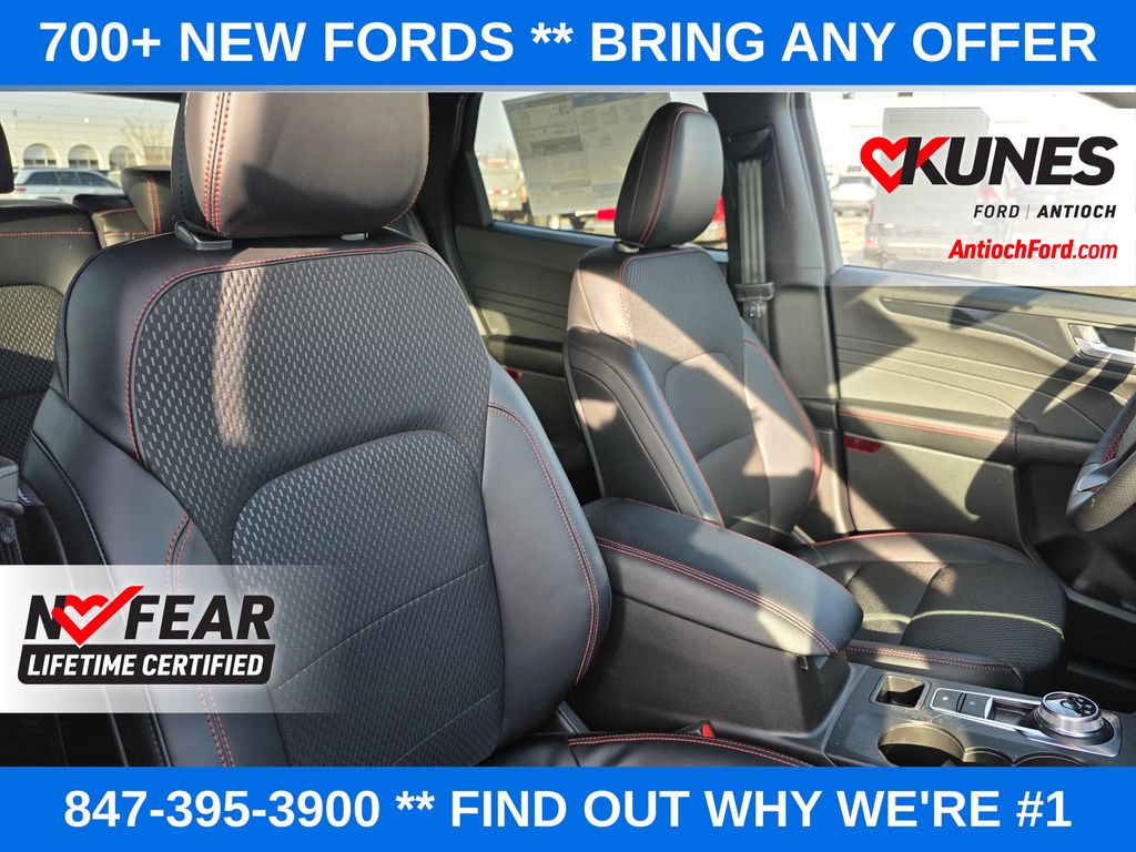 2026 Ford Escape ST-Line Image 16 of 54