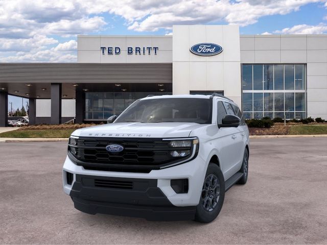 2026 Ford Expedition Active Image 2 of 23