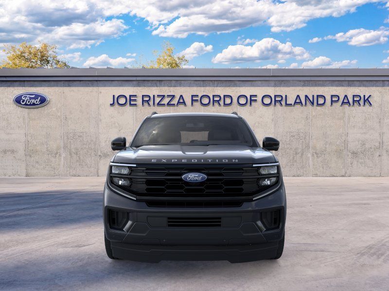 2026 Ford Expedition Active Image 3 of 23