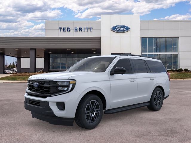 2026 Ford Expedition Active Image 1 of 23
