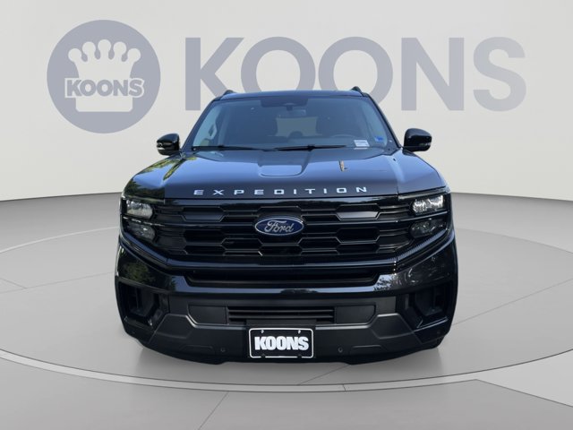 2026 Ford Expedition Active Image 3 of 26