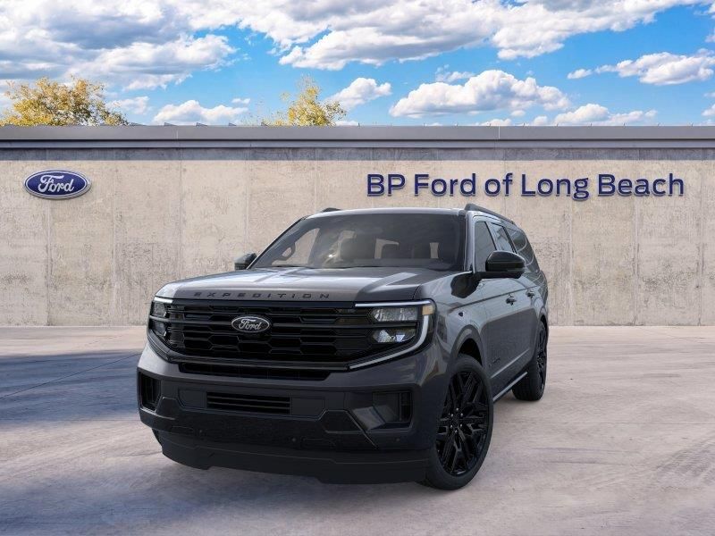2026 Ford Expedition MAX Platinum Image 2 of 23