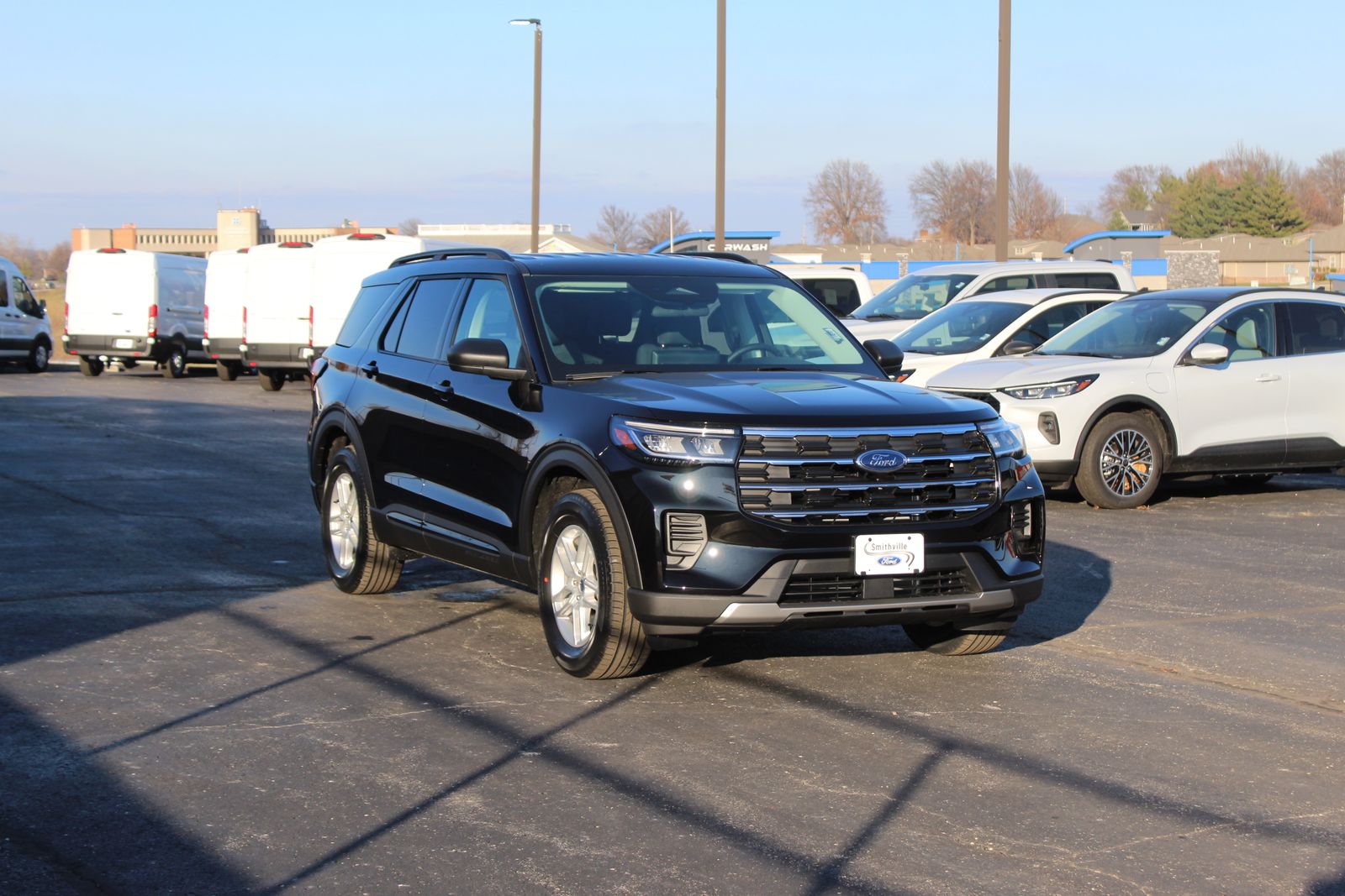2026 Ford Explorer Active Image 3 of 31