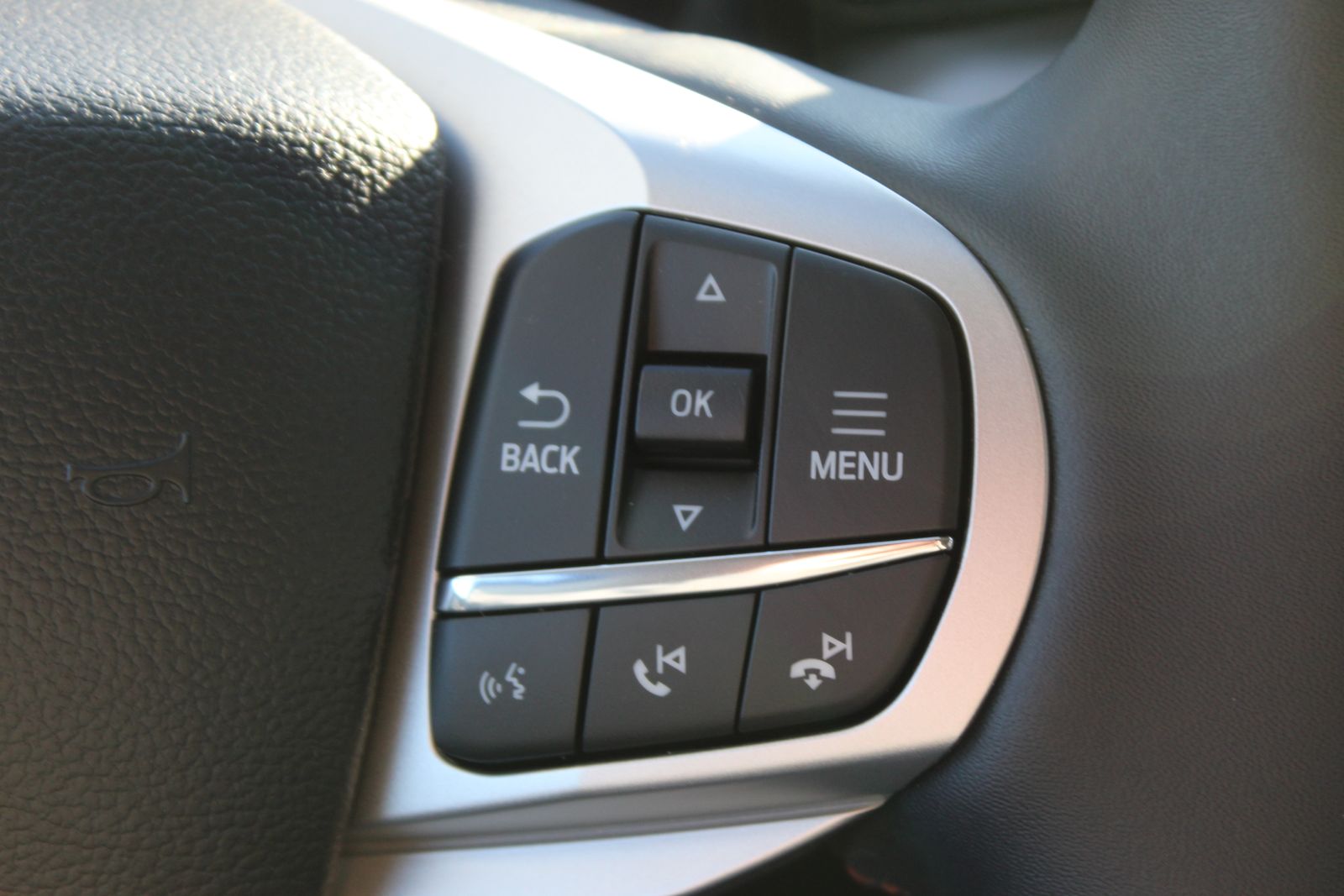 2026 Ford Explorer Active Image 31 of 31