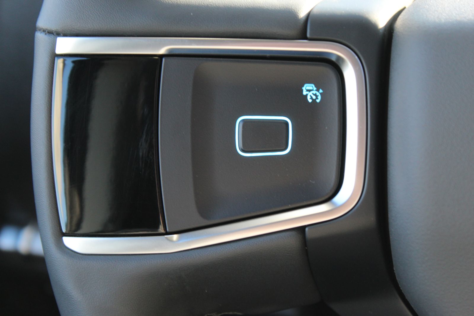 2026 Ford Explorer Active Image 25 of 31