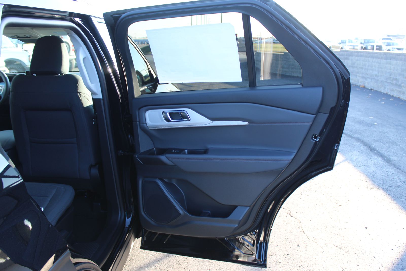 2026 Ford Explorer Active Image 14 of 31