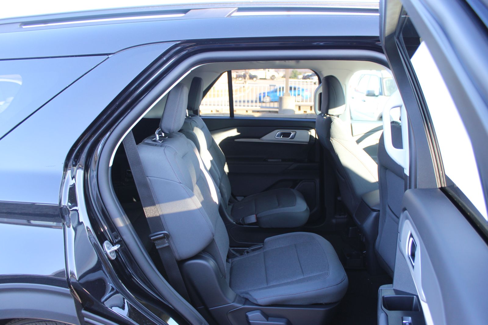 2026 Ford Explorer Active Image 13 of 31