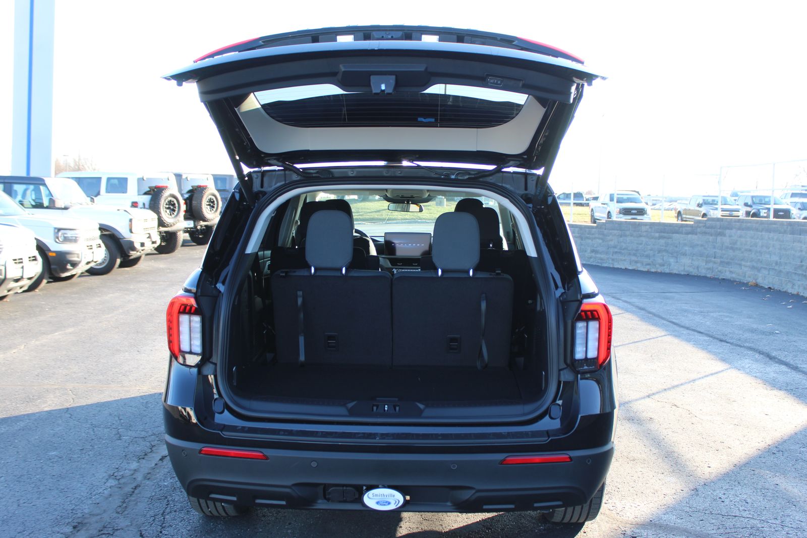 2026 Ford Explorer Active Image 10 of 31