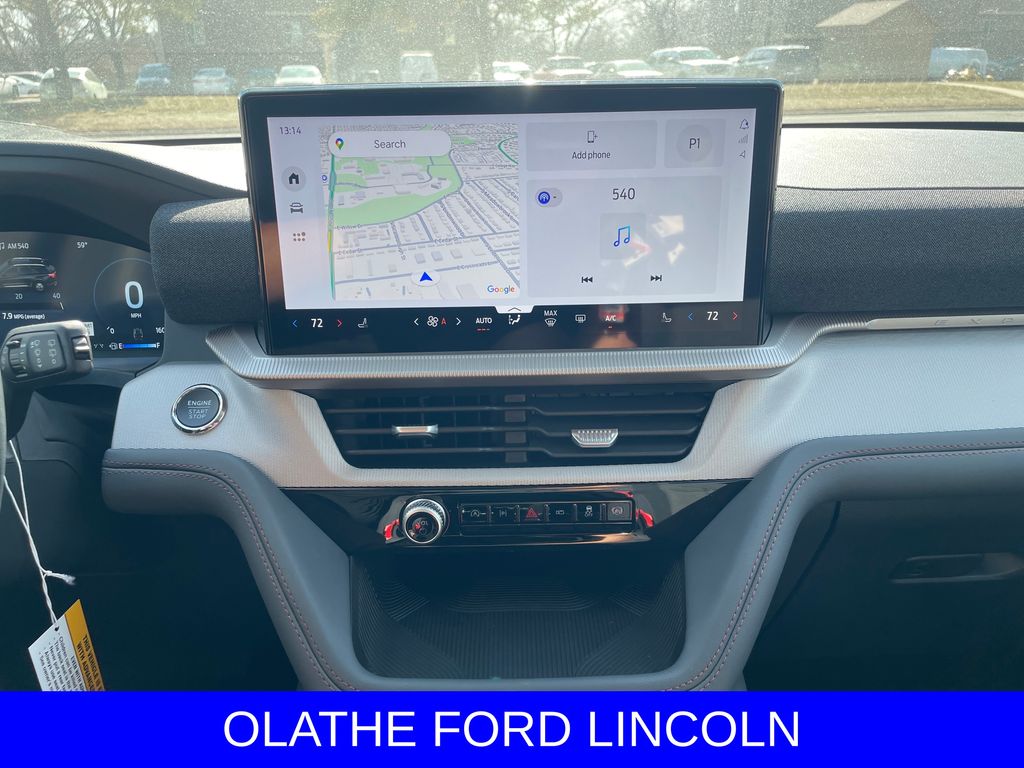 2026 Ford Explorer Active w/200A Pkg Image 17 of 23