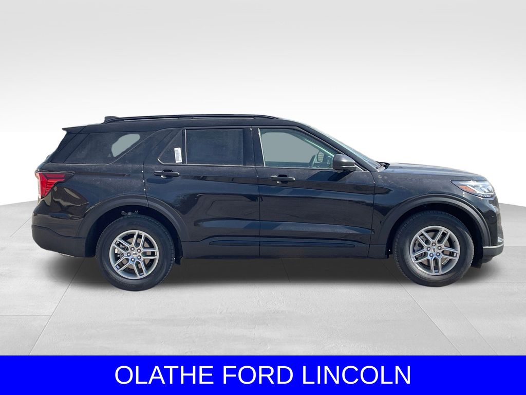 2026 Ford Explorer Active w/200A Pkg Image 4 of 23