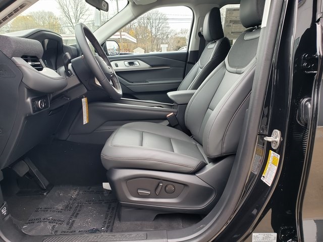 2026 Ford Explorer Active Image 14 of 40