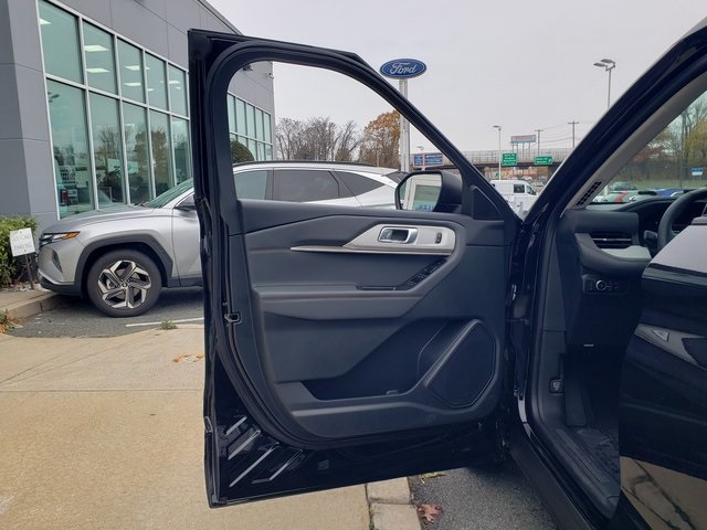 2026 Ford Explorer Active Image 19 of 40