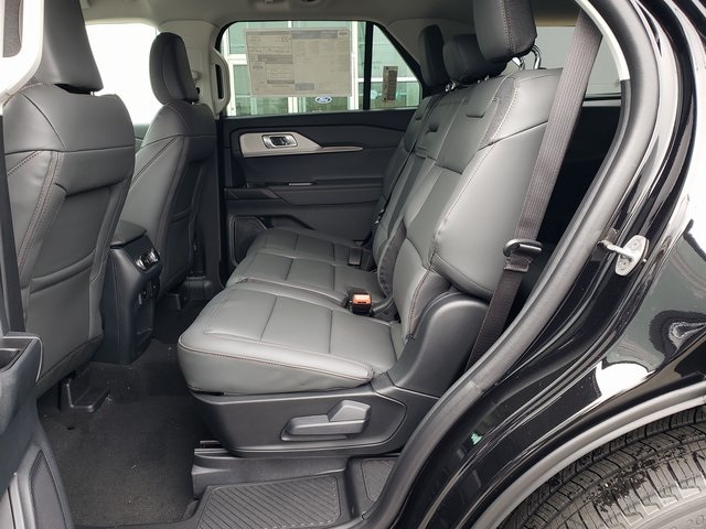 2026 Ford Explorer Active Image 16 of 40