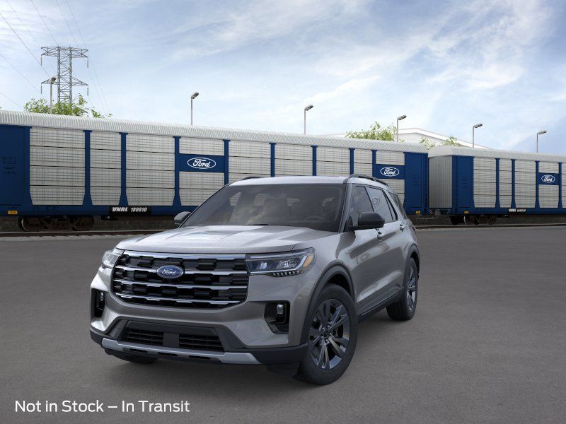2026 Ford Explorer Active w/200A Pkg Image 3 of 42