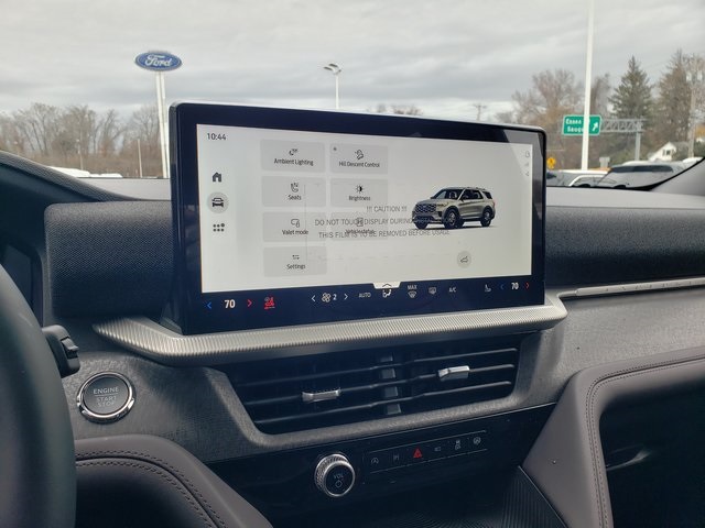 2026 Ford Explorer Platinum Image 35 of 41