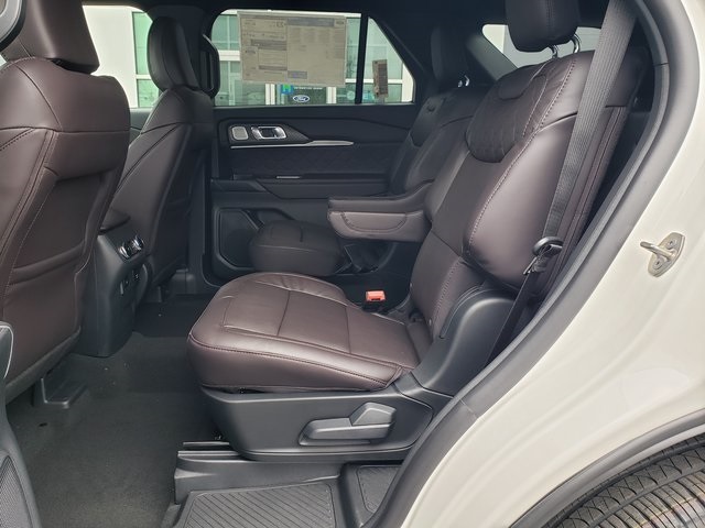 2026 Ford Explorer Platinum Image 15 of 41
