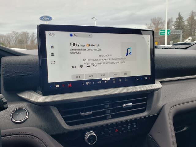 2026 Ford Explorer Platinum Image 29 of 41