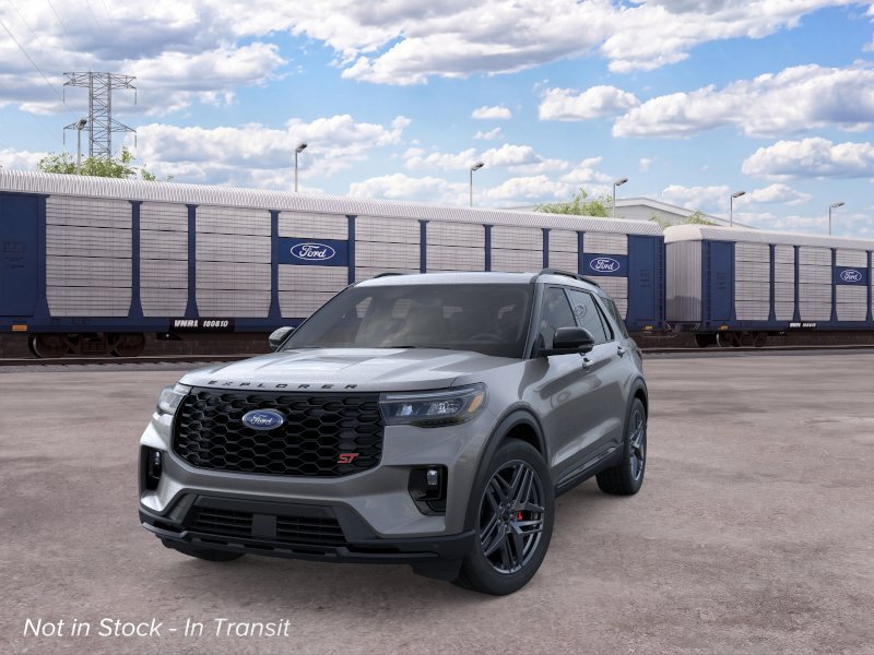 2026 Ford Explorer ST Image 3 of 41