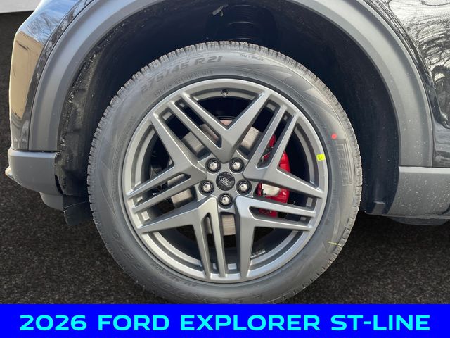 2026 Ford Explorer ST-Line Image 7 of 15