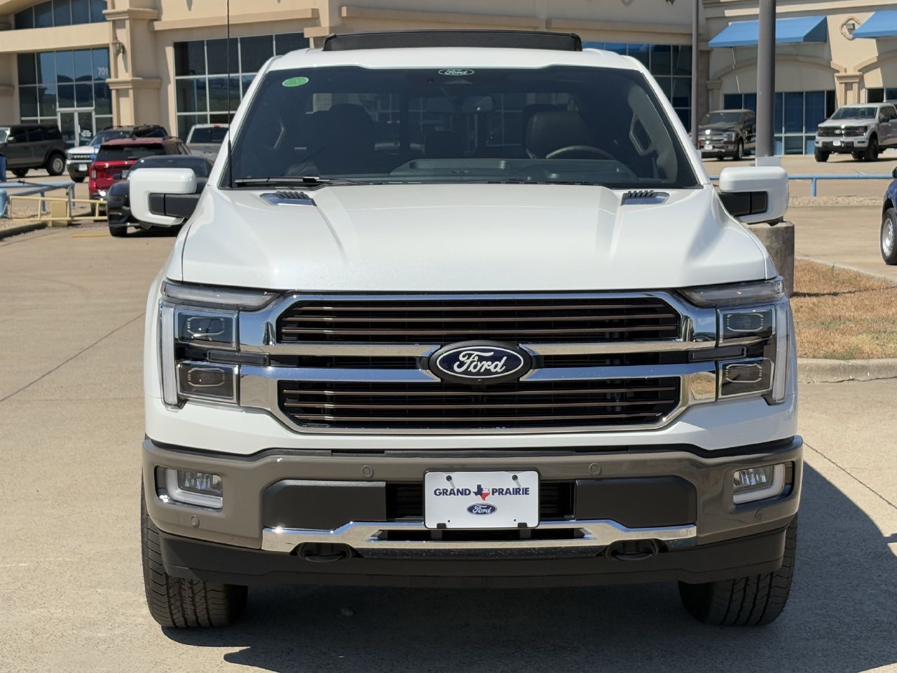 2026 Ford F-150 King Ranch Image 3 of 32