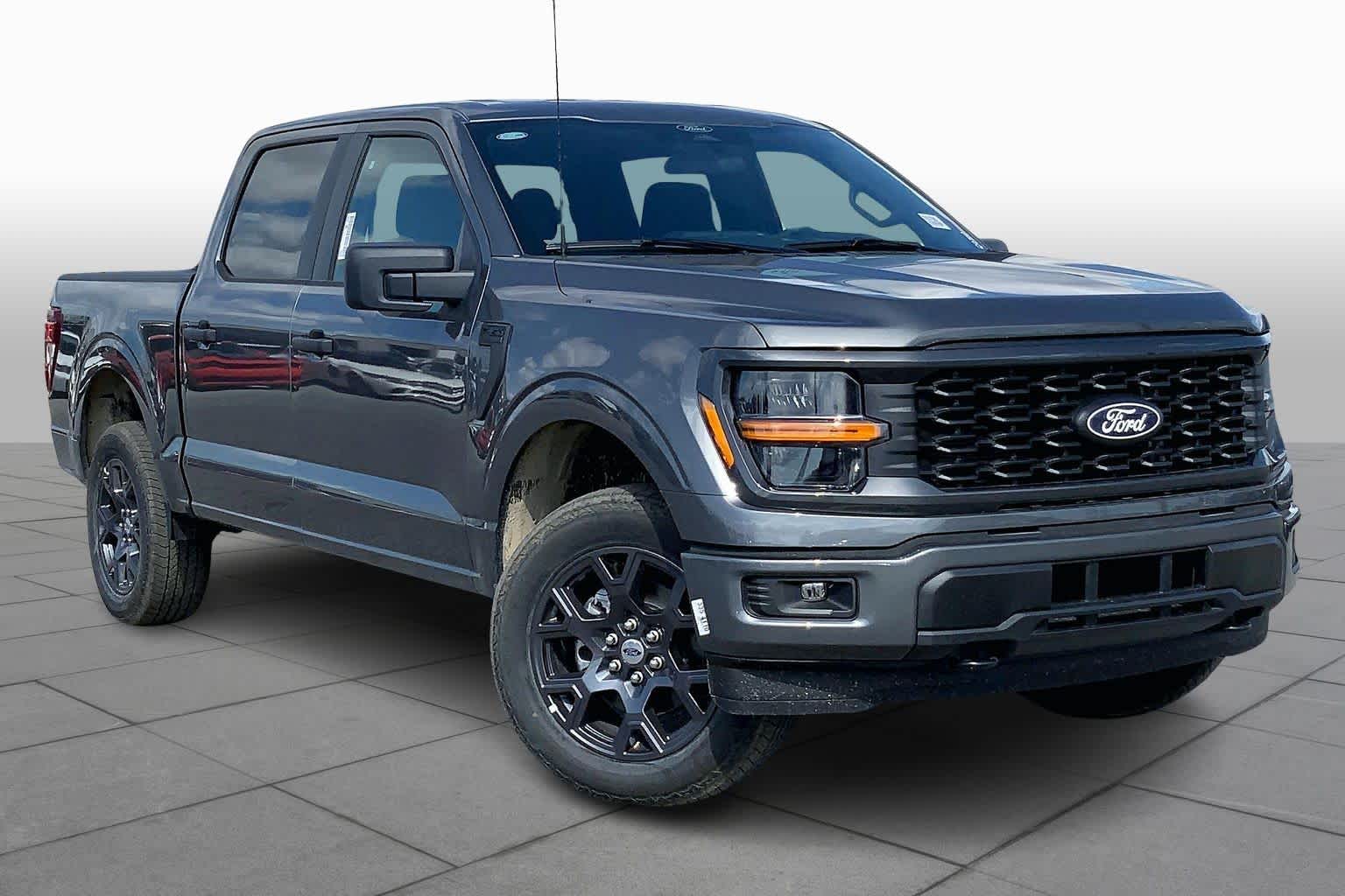 2026 Ford F-150 STX Image 3 of 17
