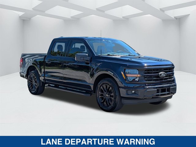 2026 Ford F-150 XLT Image 3 of 35