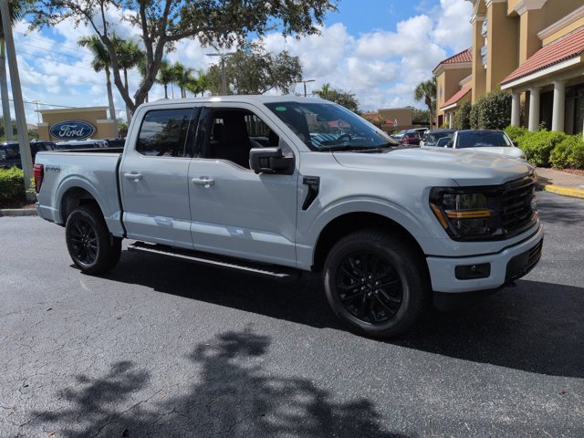 2026 Ford F-150 XLT Image 3 of 29
