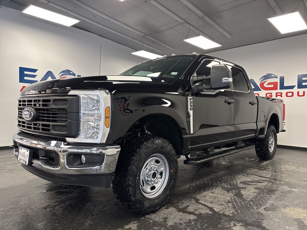 2026 Ford Super Duty F-250 SRW Image 1 of 37