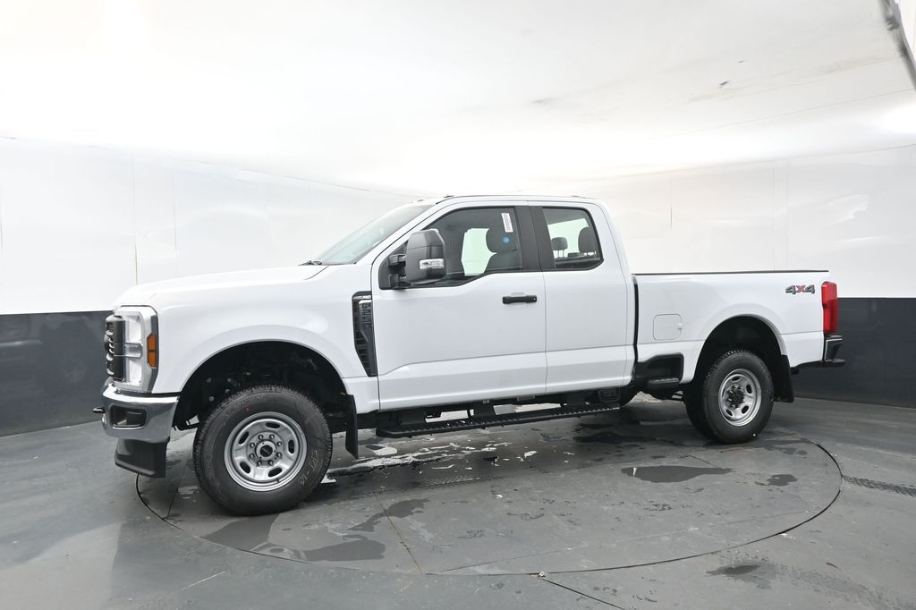 2026 Ford F-250 XL Image 2 of 22