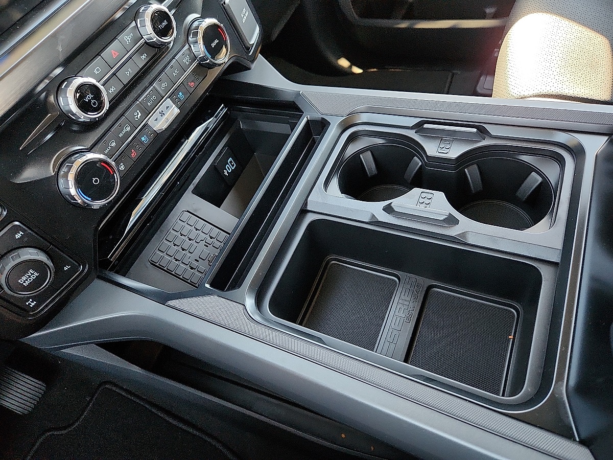 2026 Ford F-350 Lariat Image 11 of 12